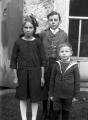 Angèle, Paul et Pierre CHAMEROIS (20/11/1925)