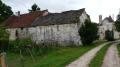 Romprey, vieille maison derrière l'église et  le château (vue Daniel Fleutelot 07/2012)